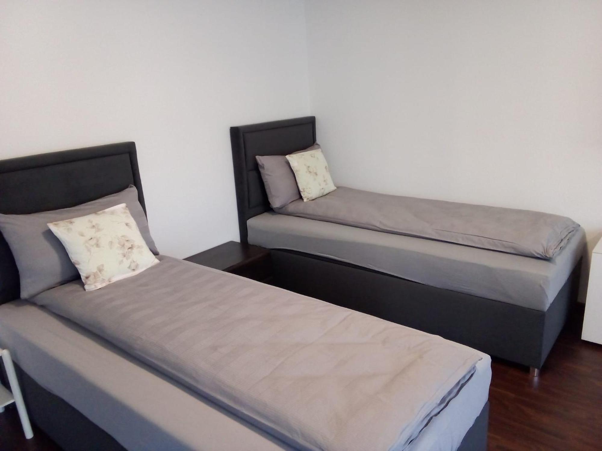 Apartment Metzingen City Εξωτερικό φωτογραφία