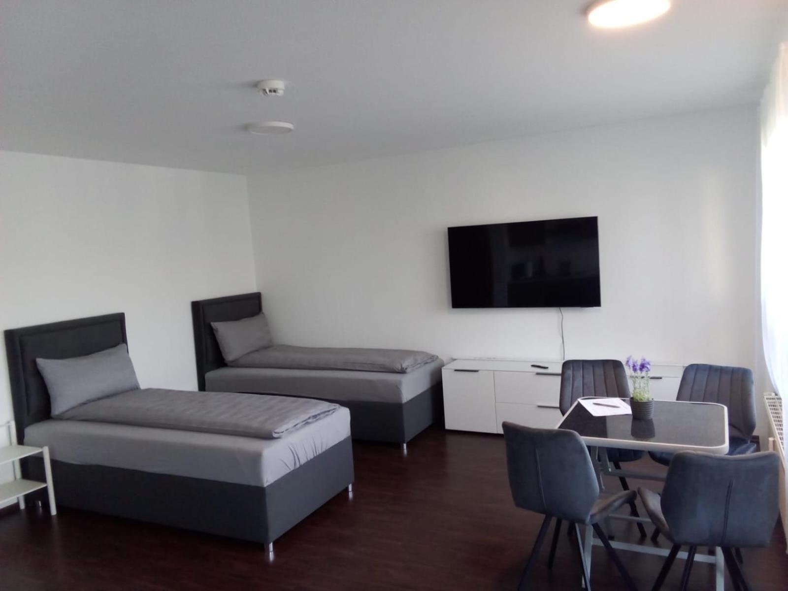 Apartment Metzingen City Εξωτερικό φωτογραφία